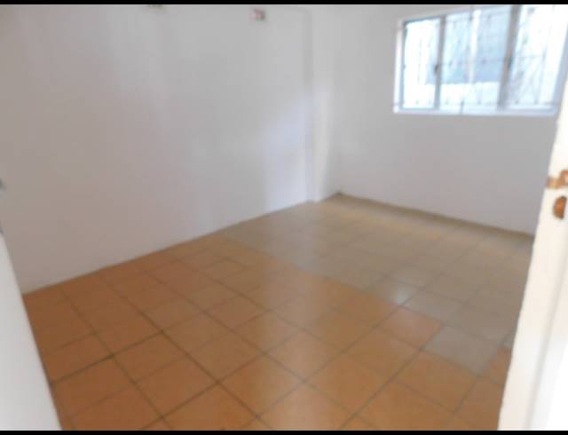 3 BEDROOM APARTMENT TO LET IN BAYVIEW
